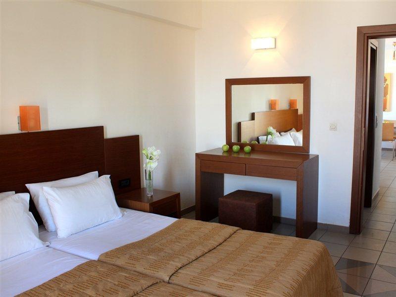 Rhodos Horizon Boutique-Adults Only Aparthotel Rhodes City Exterior foto